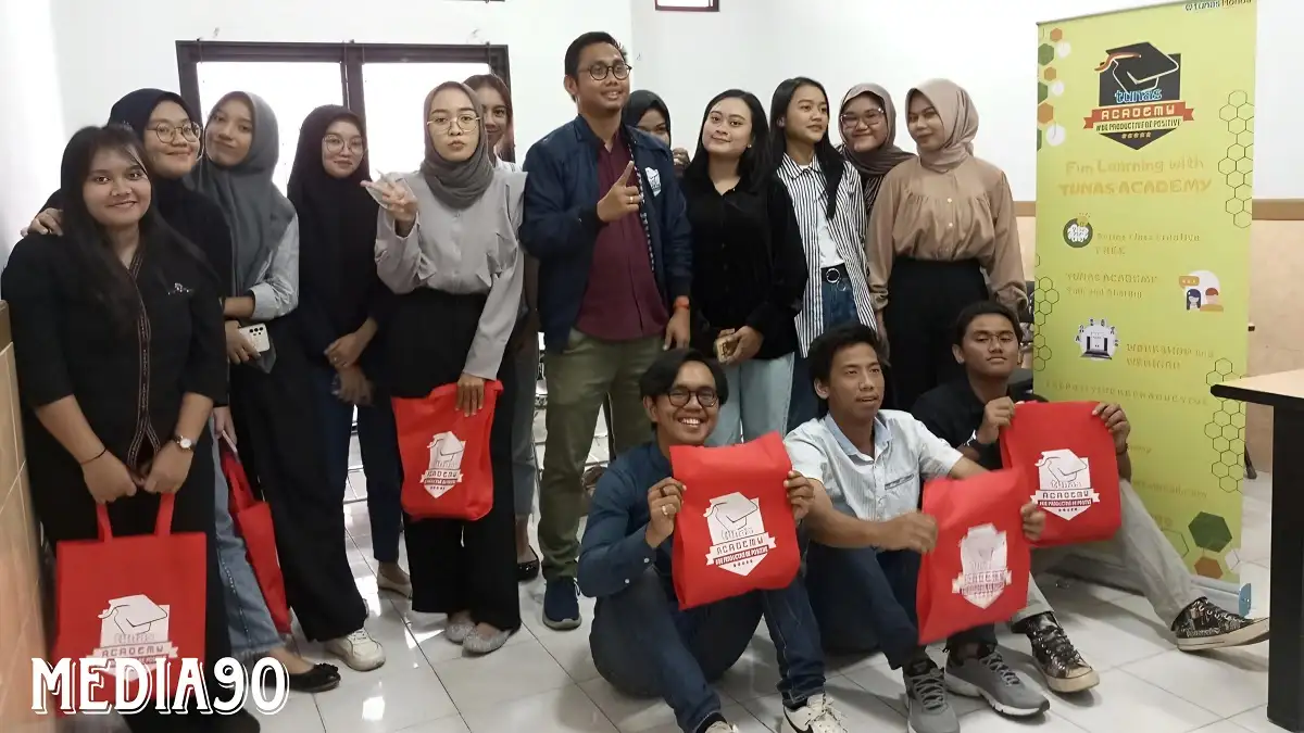 TDM Lampung Jadi Narasumber Kelas Riset Pemasaran di FEB Unila