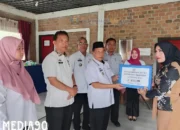 Bantuan Perbankan Rumah dari Wabup Pesisir Barat Membantu Pekon Tembakak yang Terdampak Bencana