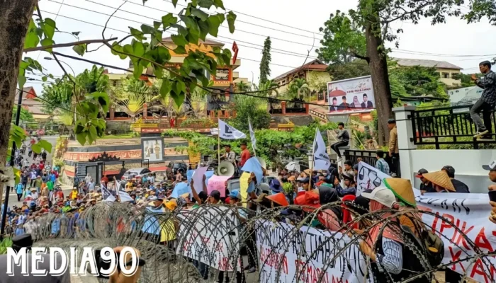 Protes Massa Petani Lampung Timur Terkait Dugaan Mafia Tanah: Demo Heboh di Depan Kantor BPN Lampung