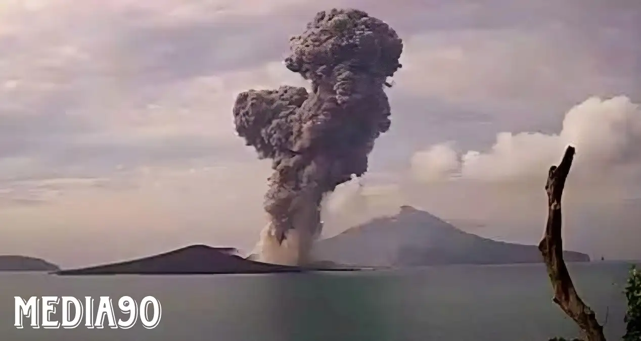 Erupsi Meningkat, Polda Banten Minta Warga Pesisir Selat Sunda Waspadai Gunung Anak Krakatau