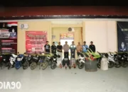 Operasi Penyergapan Sabung Ayam: Polres Pesisir Barat Berhasil Meringkus Tiga Terduga Pelaku, Sita 25 Motor sebagai Barang Bukti