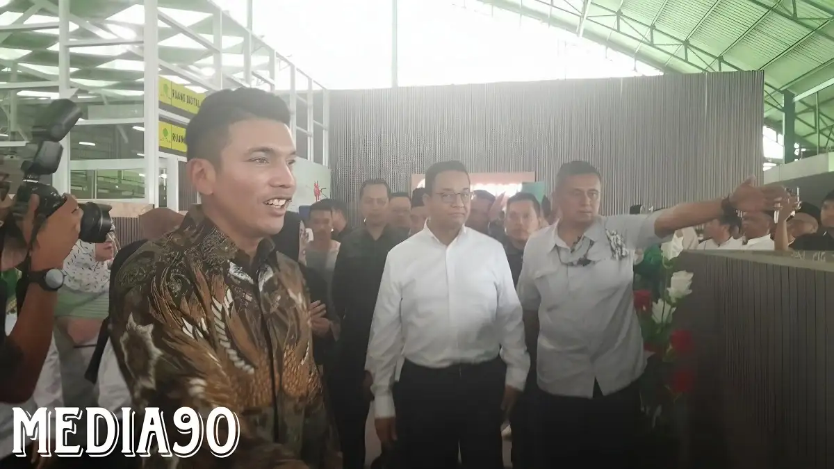 Kelilingi Perpustakaan Universitas Malahayati, Capres Anies Baswedan Kagumi Fasilitas Hingga Koleksi Buku
