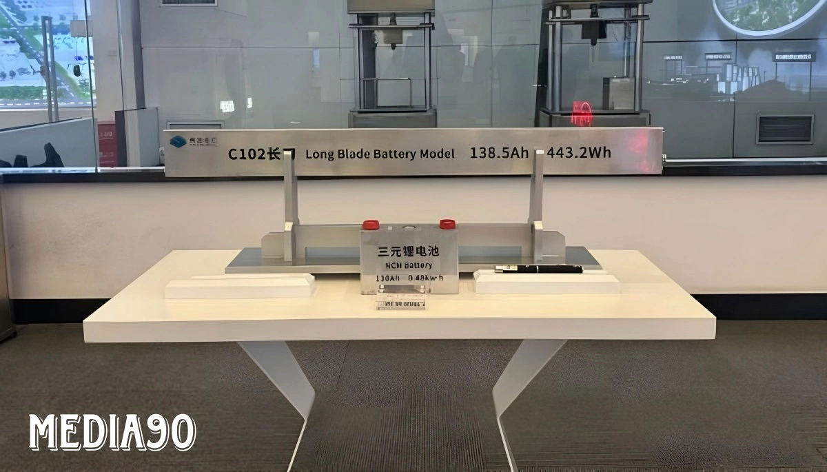Keunggulan Blade Battery Milik BYD, Lebih Tipis Hingga Anti Terbakar