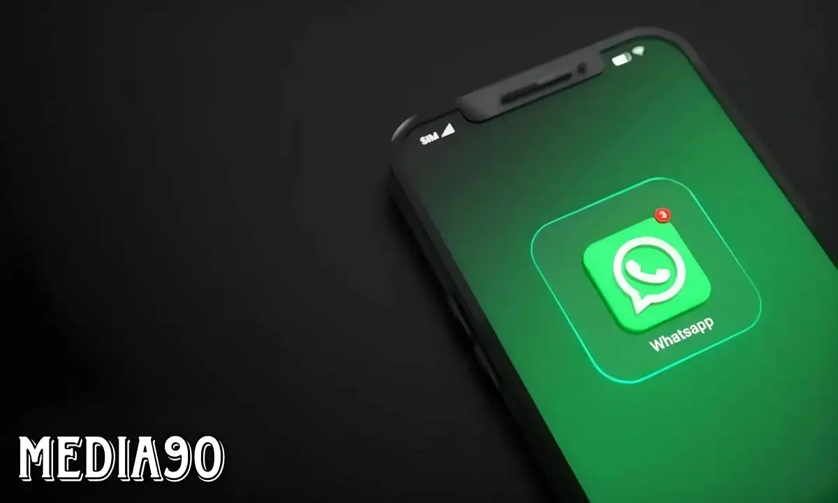 Kini pengguna WhatsApp dapat menyembunyikan obrolan yang terkunci dengan kode rahasia