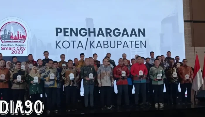 Prestasi Kota Metro: Unggul dalam Implementasi Program Smart City, Diakui oleh Menteri Kominfo