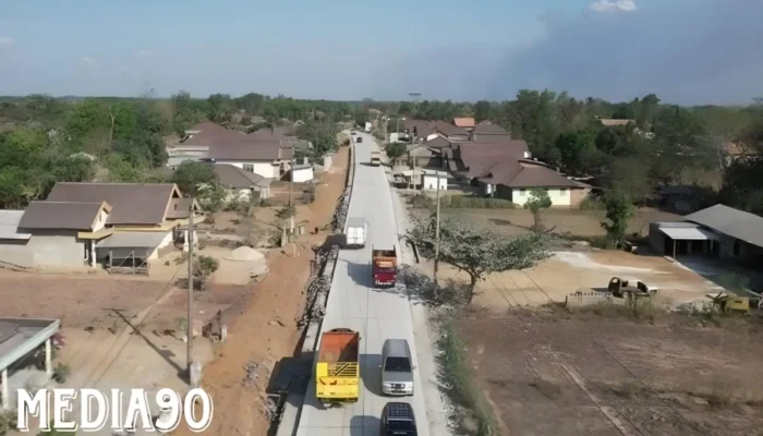 Rasa Syukur Meriah Terpancar di Seluruh Penjuru Kota Gajah dan Simpang Randu Lampung Tengah, Terima Kasih Pak Jokowi atas Kemajuan Jalanku yang Kini Lancar