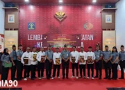 Mengharukan! Natal 2023 di Balik Jeruji: 12 Narapidana Lapas Kalianda Raih Remisi