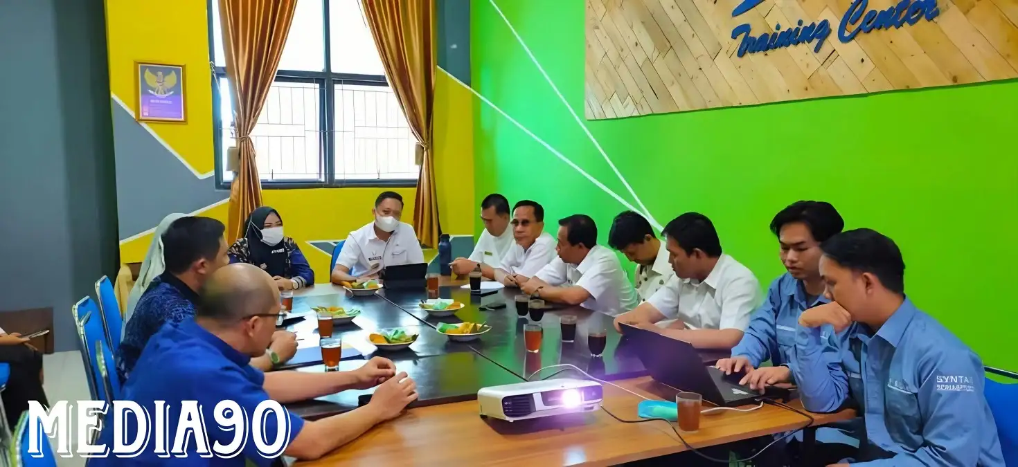 Pemkab Pesawaran Sampaikan Penghargaan Atas PKPM IIB Darmajaya