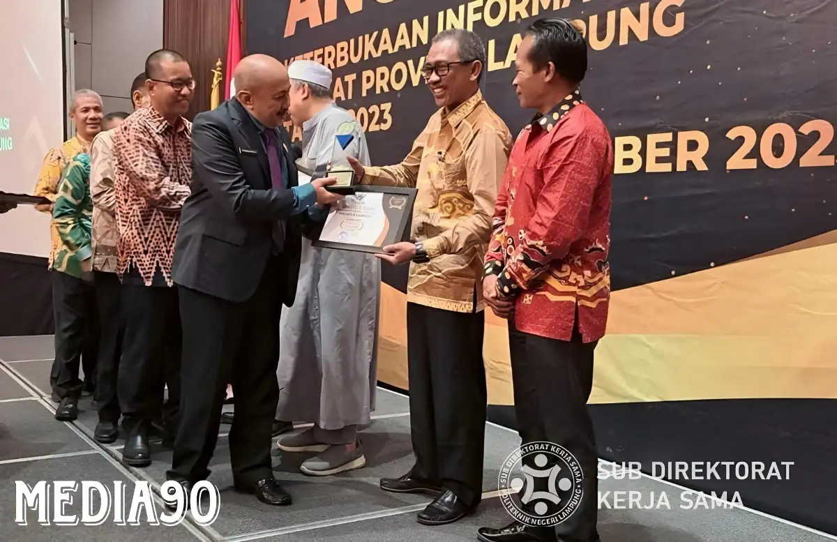 Polinela Perguruan Tinggi Informatif, Terima Anugerah Keterbukaan Informasi Publik 2023