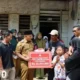 Rumah Warga Kalianda Roboh Terkena Angin Kencang, Bupati Nanang Sigap Beri Bantuan