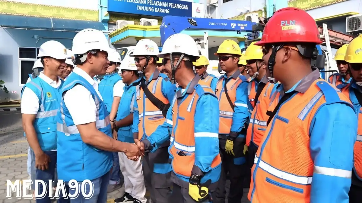 Siagakan 102 Posko Hingga Ribuan Petugas, PLN Lampung Pastikan Pasokan Listrik Andal Saat Nataru