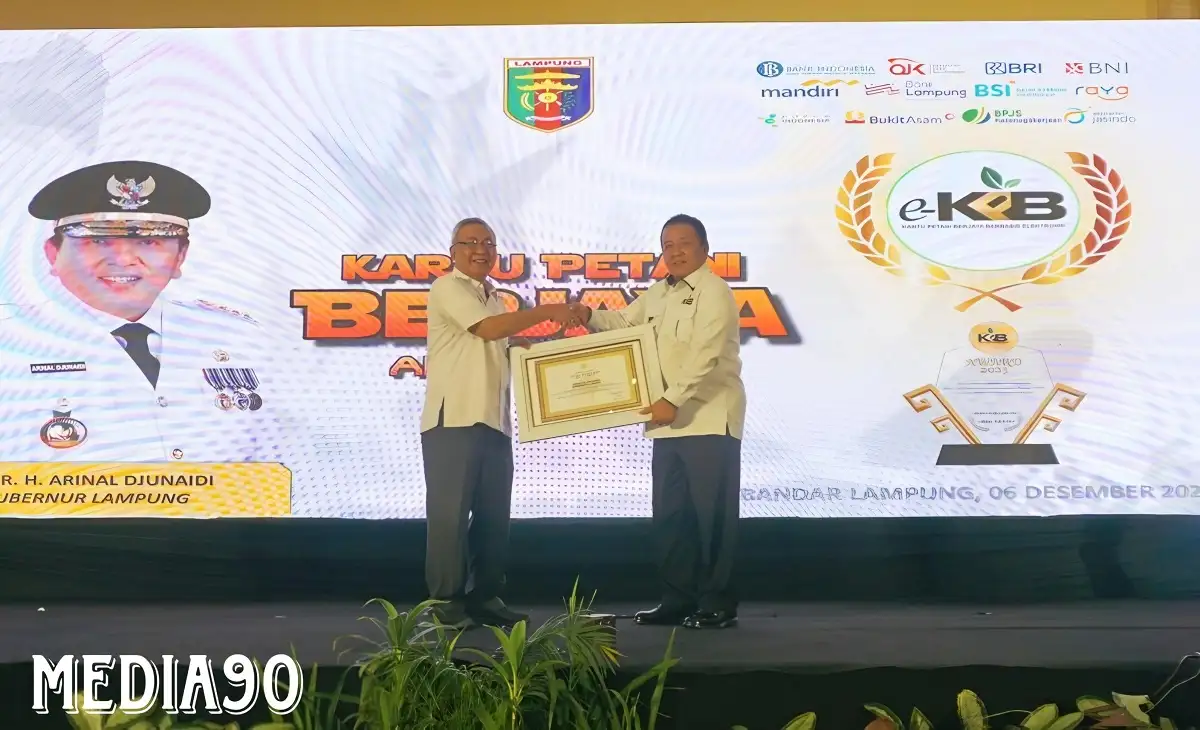 Sukses Kembalikan Kejayaan Lada, Unila Terima Penghargaan KPB Award 2023 dari Gubernur Lampung