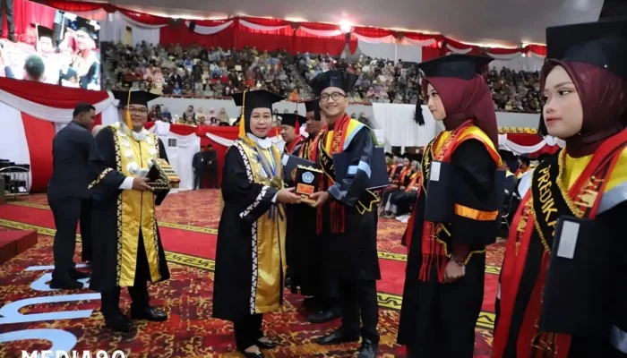 Capaian Hebat Unila: Wisuda 745 Mahasiswa di Awal 2024, Rektor Lusmeilia Berikan Pesan Inspiratif