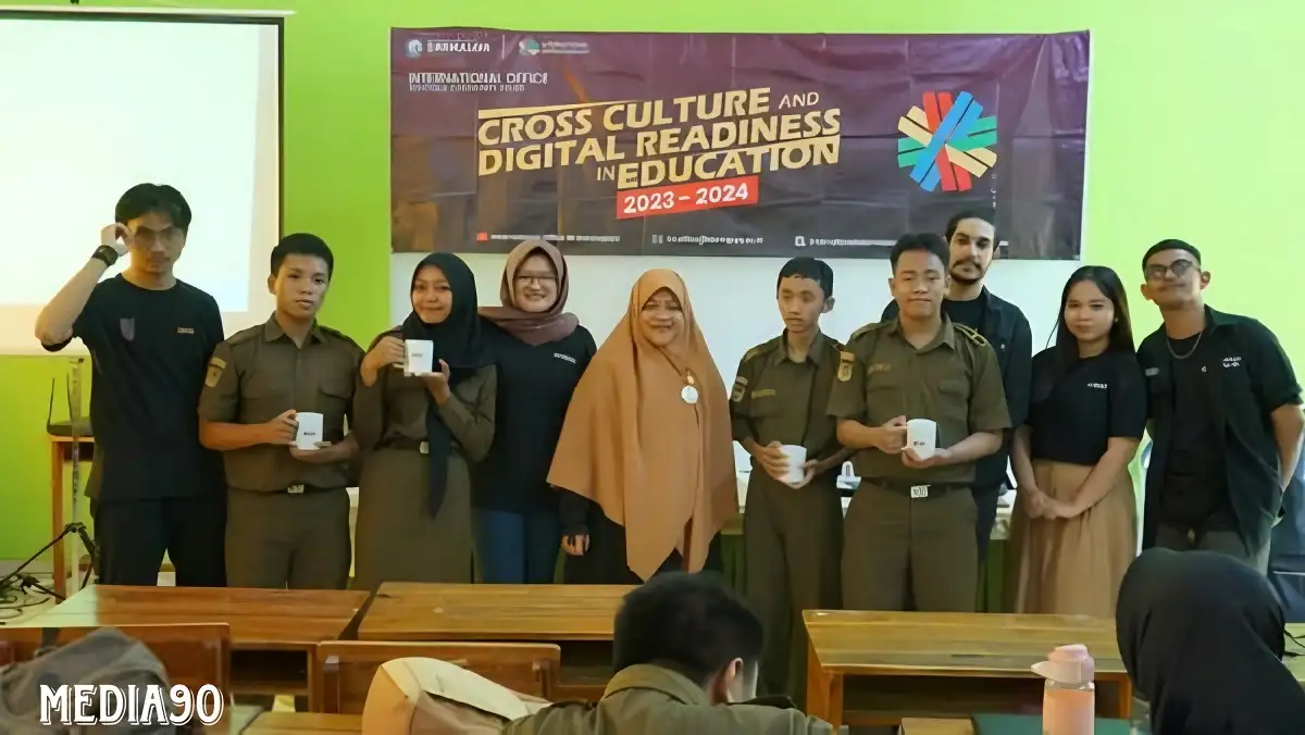FGD Cross Culture & Digital Readiness in Global Education di SMKN 3 Metro