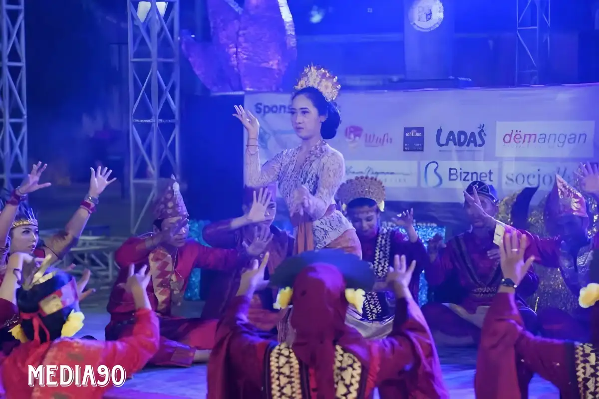 Gelaran Budaya Nusantara Warnai Semarak Inagurasi Mibat IIB Darmajaya