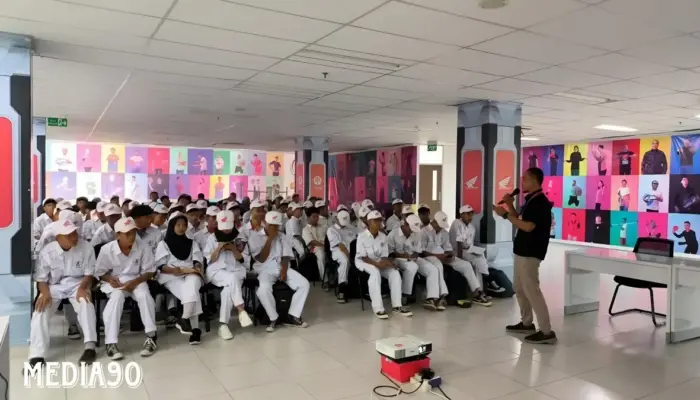 Bersinar di Dunia Industri: Pelajar SMKN 1 Merbau Mataram Terinspirasi dari Kunjungan ke TDM Lampung dalam Menyelami Realitas Kerja di Industri Otomotif