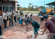 Polres Pringsewu Giat Bersihkan Daerah Kumuh Menyambut Musim Hujan, Upaya Mencegah Potensi Banjir