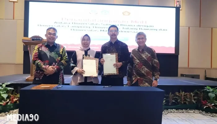 Unila dan USB YPKP Bandung Menandatangani Perjanjian Kerjasama untuk Meningkatkan Sumber Daya Manusia dan Teknologi