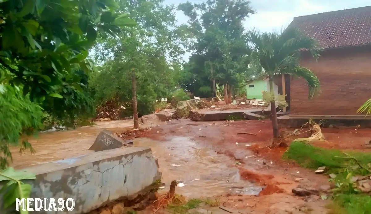 Banjir Bandang Bandar Lampung, Talud Sungai Way Kandis Jebol 30 Meter Perum Glora Persada Rajabasa Raya Tenggelam