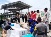 Pelayaran Sukses: 554 Kotak Suara Tiba dengan Selamat di Delapan Kampung Dipasena Setelah Perjalanan dengan Klotok dari Bumi Dipasena Mulya