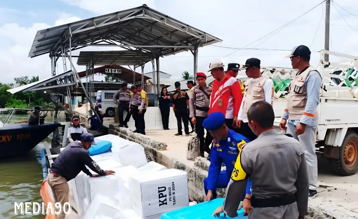 Diangkut Pakai Klotok dari Bumi Dipasena Mulya, 554 Kotak Suara Tiba Selamat di Delapan Kampung Dipasena