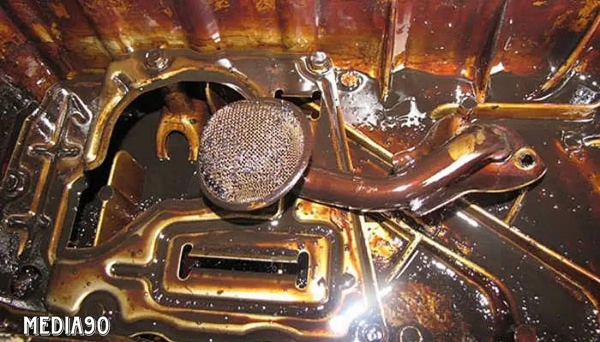 Engine Flush Mobil – Fungsi, Harga, Dan Cara Pakainya