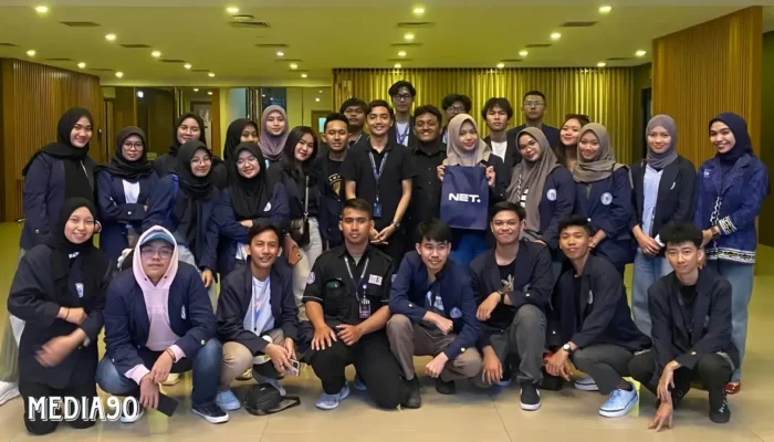 Mahasiswa Darmajaya Merambah Dunia Televisi: Kunjungan Wisata ke Net TV