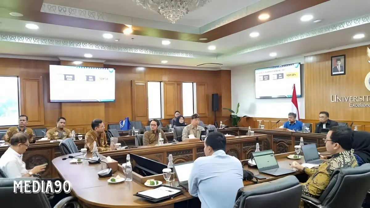 Kunjungi Unair, Tim THE Unila Bahas Pemeringkatan dan Sustainable Report
