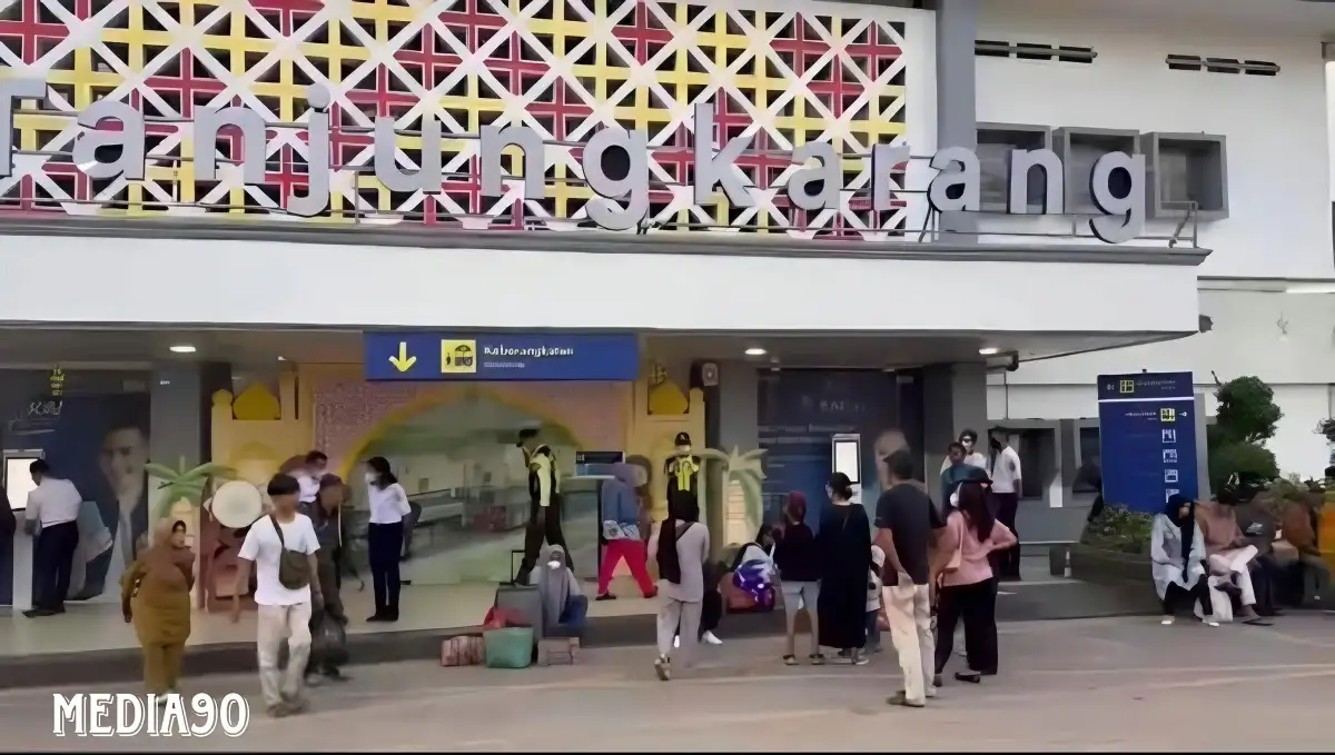 Sediakan Ribuan Kursi, KAI Tanjungkarang Mulai Jual Tiket Kereta Untuk Mudik Lebaran Idulfitri 2024