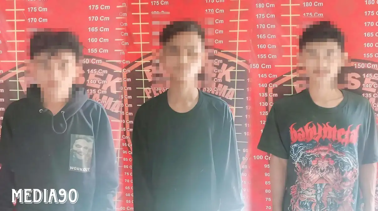 Tepergok Ronda Gondol Kabel Curian Milik PLN, Tiga Pemuda ini Digelandang ke Polsek Penawartama Tulang Bawang