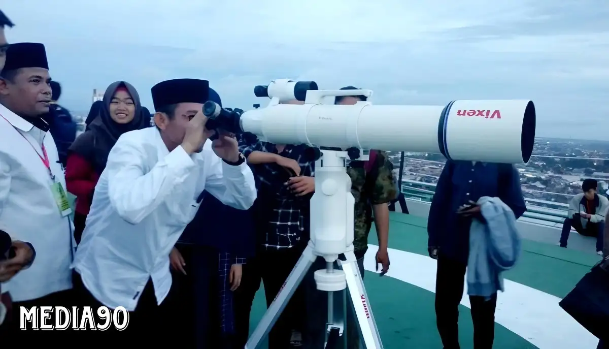 Besok, Pengamatan Hilal Awal 1 Ramadan Berlangsung di Bukit Gelumpai Pantai Canti Kalianda