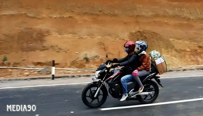 Tips Ampuh Menjaga Stamina Selama Perjalanan Panjang dengan Motor