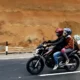 Cara Jaga Stamina Saat Berkendara Motor Jarak Jauh