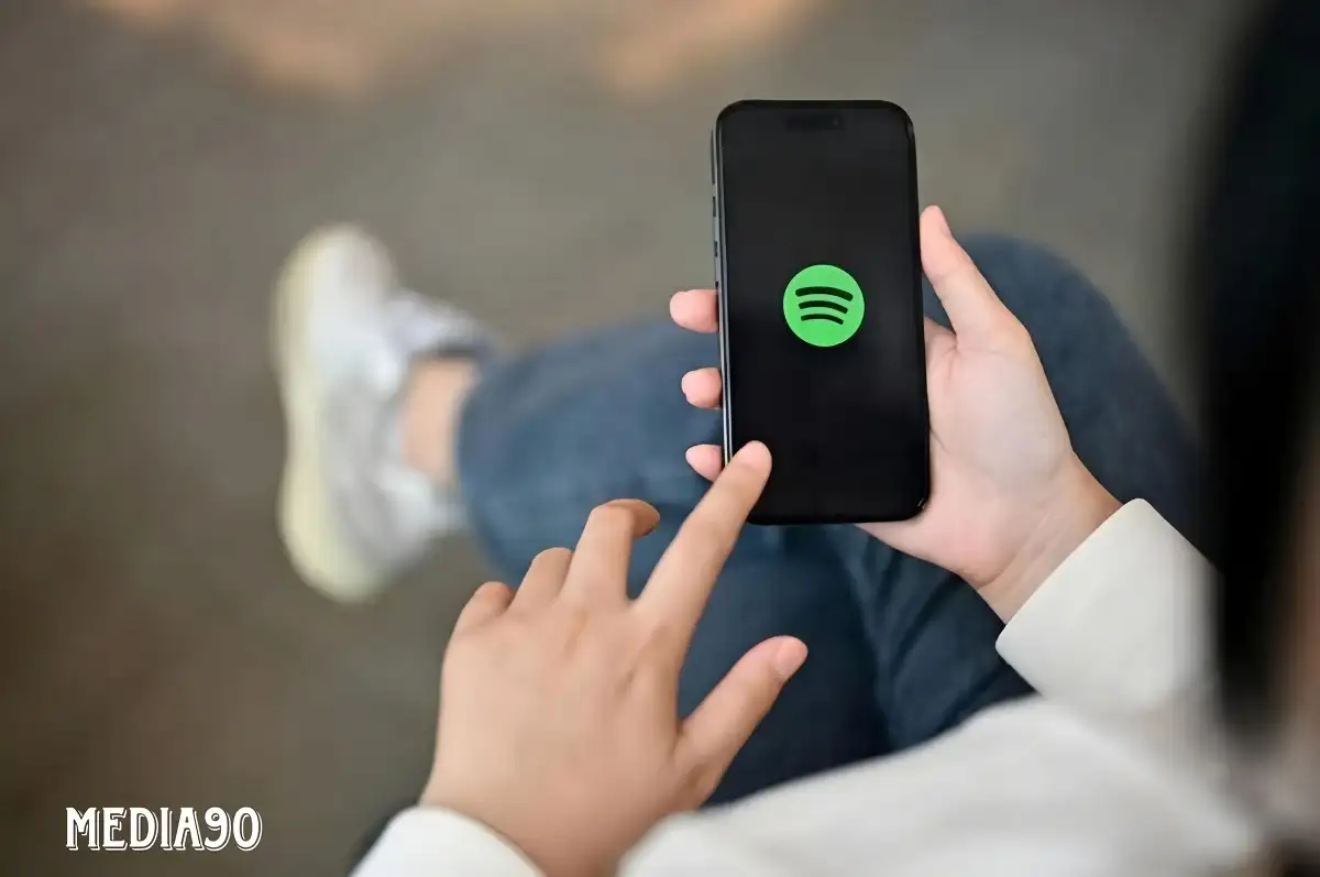 Cara download lagu dari Spotify untuk didengarkan secara offline, bisa menghemat data selular