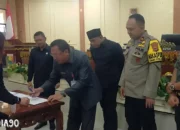 Persetujuan DPRD Tanggamus Terhadap Empat Raperda Menjadi Perda di Pemerintah Kabupaten Tanggamus: Tuntasnya Rincian