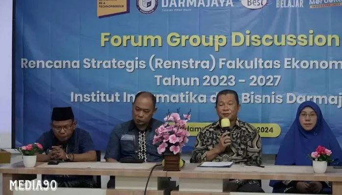 Darmajaya IIB Feb Gelar FGD Renstra dengan Keterlibatan Berbagai Pihak