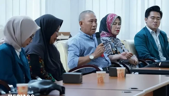 Mahasiswa FEB Unila Diberangkatkan ke Rusia untuk Program PMM di NWIM RANEPA