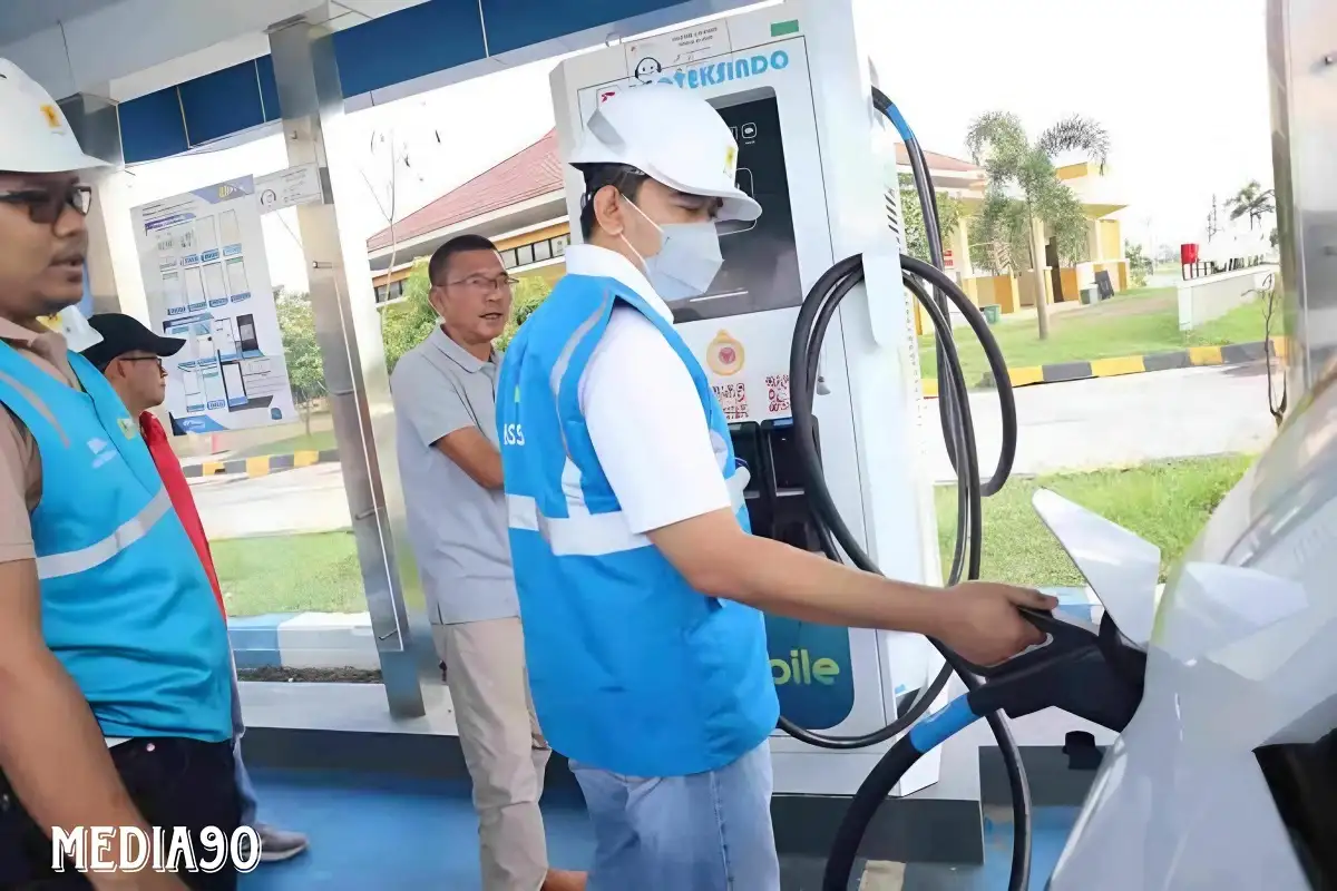 Gaspol! PLN Kebut Pembangunan 13 Titik SPKLU Di Sepanjang Ruas Tol Lampung, Agar Pemudik Kendaraan Listrik Makin Tenang
