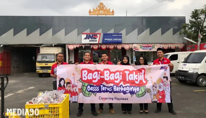 JNE Meriahkan Ramadan 1445 H: Berbagi Berkah dan Promo Spesial untuk Pelanggan Setia!