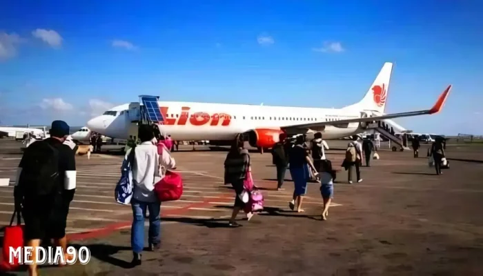 KPPU Memberi Ultimatum kepada Tujuh Maskapai Penerbangan: Harga Tiket Lebaran Harus Naik dengan Alasan Rasional