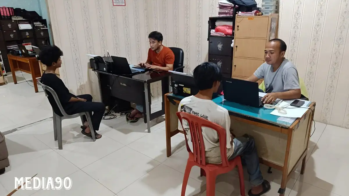 Keliling Bawa Celurit Takuti Warga, Tiga Remaja di Bandar Lampung ini Dicokok Polisi