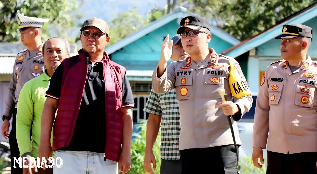 Kunjungi Suoh, Anggota DPR RI Mukhlis Basri Minta Proses Hukum Pembakar Kantor TNBBS Sesuai Undang-Undang