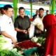 Pemkab Tulang Bawang Barat Lanjutkan Operasi Pasar Murah di Pasar Karta Raharja