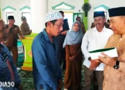 Baznas Tanggamus Sumbang Dana Rp10 Juta untuk Masjid dan Rp5 Juta untuk Musala dalam Safari Ramadan di 20 Kecamatan