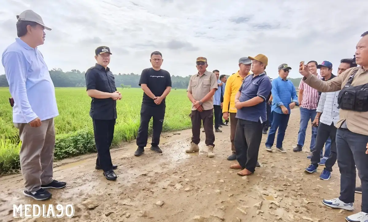Tinjau Jalan Rusak di Ambarawa dan Banyumas, Pj Bupati Pringsewu Kasih Solusi ini