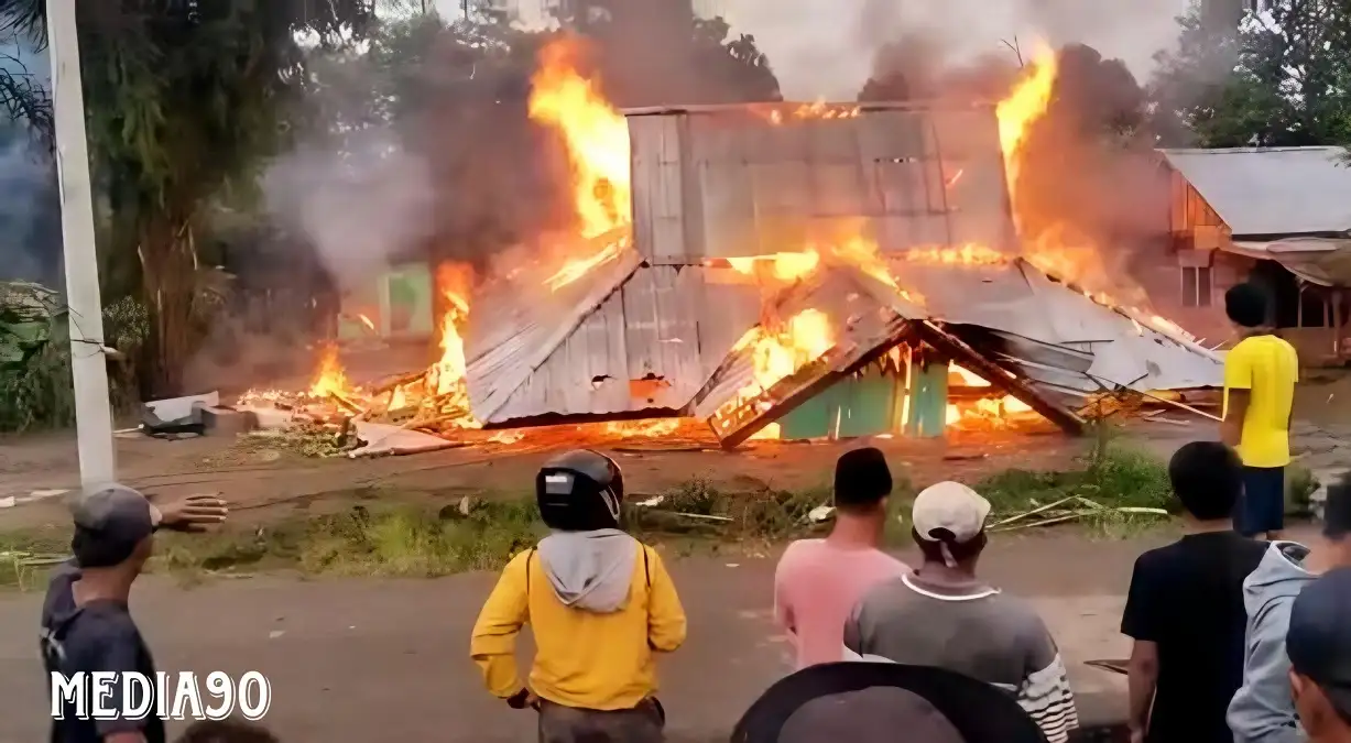 Usai Kantornya Ludes Dibakar Massa, TNBBS Suoh Lampung Barat Turunkan Penembak Bius Buru Harimau