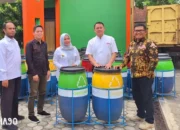 Coco Community Initiative: Distribusi 60 Unit Tempat Sampah di Metro dan Aksi Kemanusiaan untuk Korban Banjir