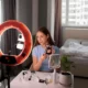 4 Aksesori iPhone yang bisa membantu kamu membuat konten vlogging jadi lebih profesional