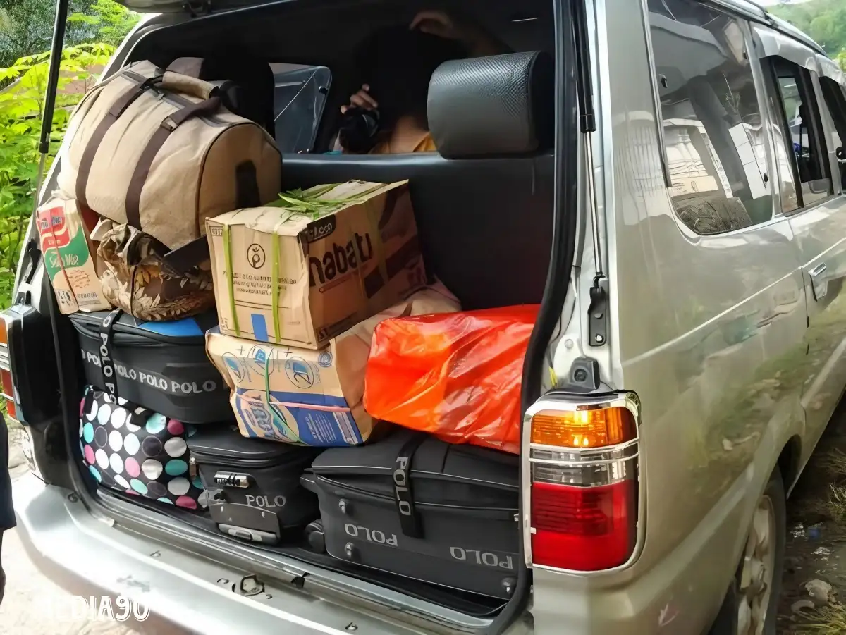 Bawa Banyak Barang, Begini Caranya Menyusun Barang Di Mobil