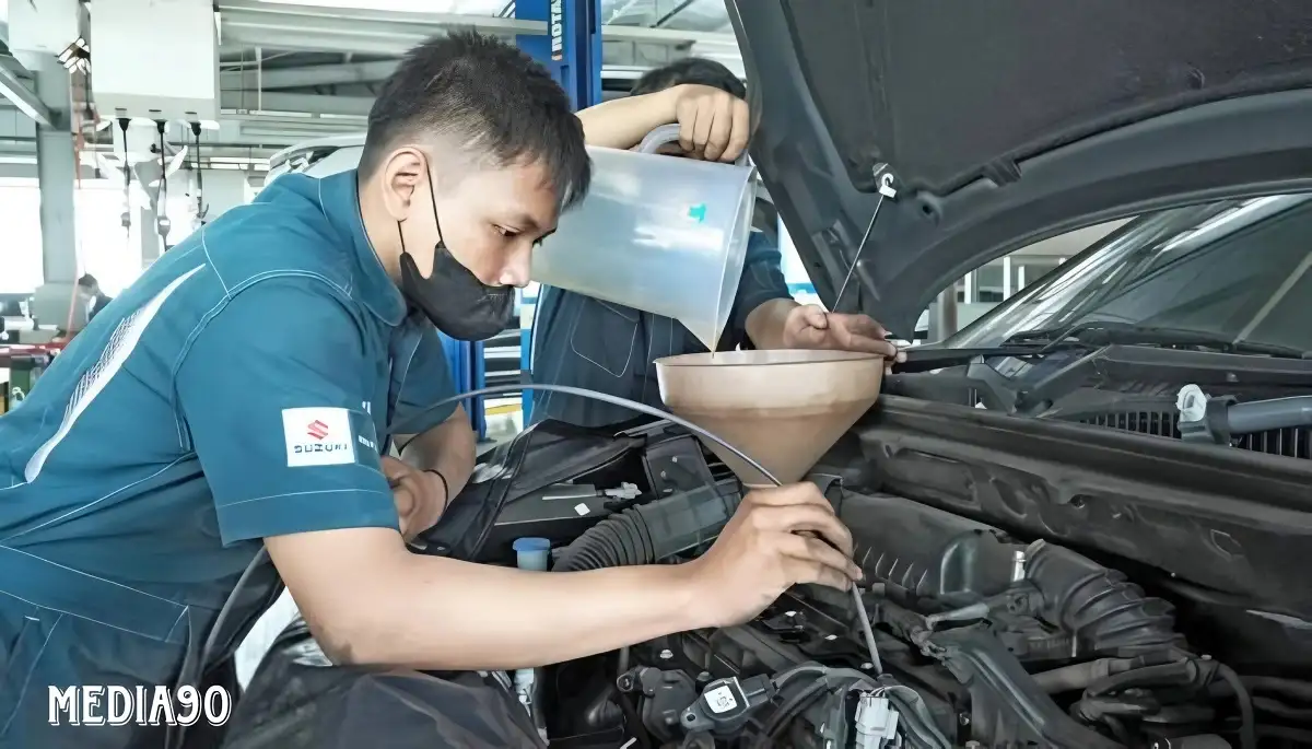 Cek Oli Sebelum Mudik Tanpa Perlu Ke Bengkel, Begini Caranya!